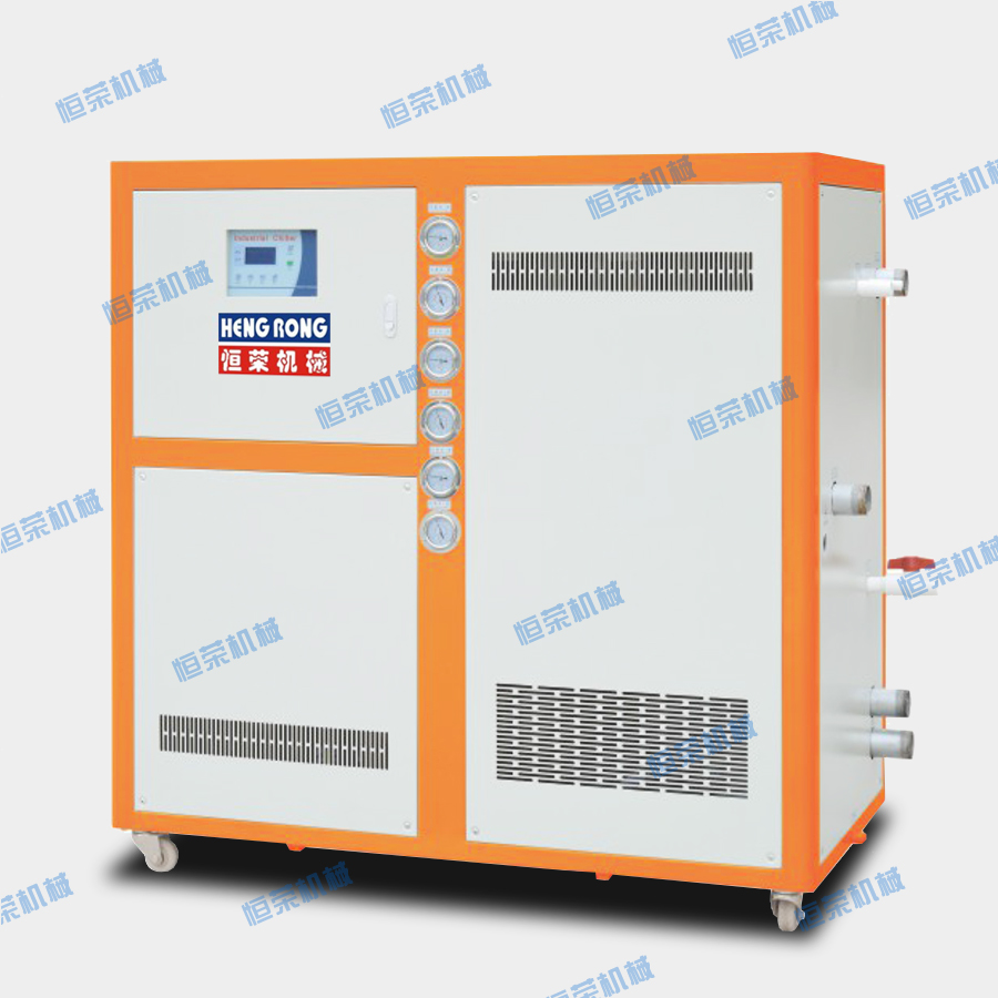 塑料注塑機(jī)為什么要配備工業(yè)冷水機(jī)？